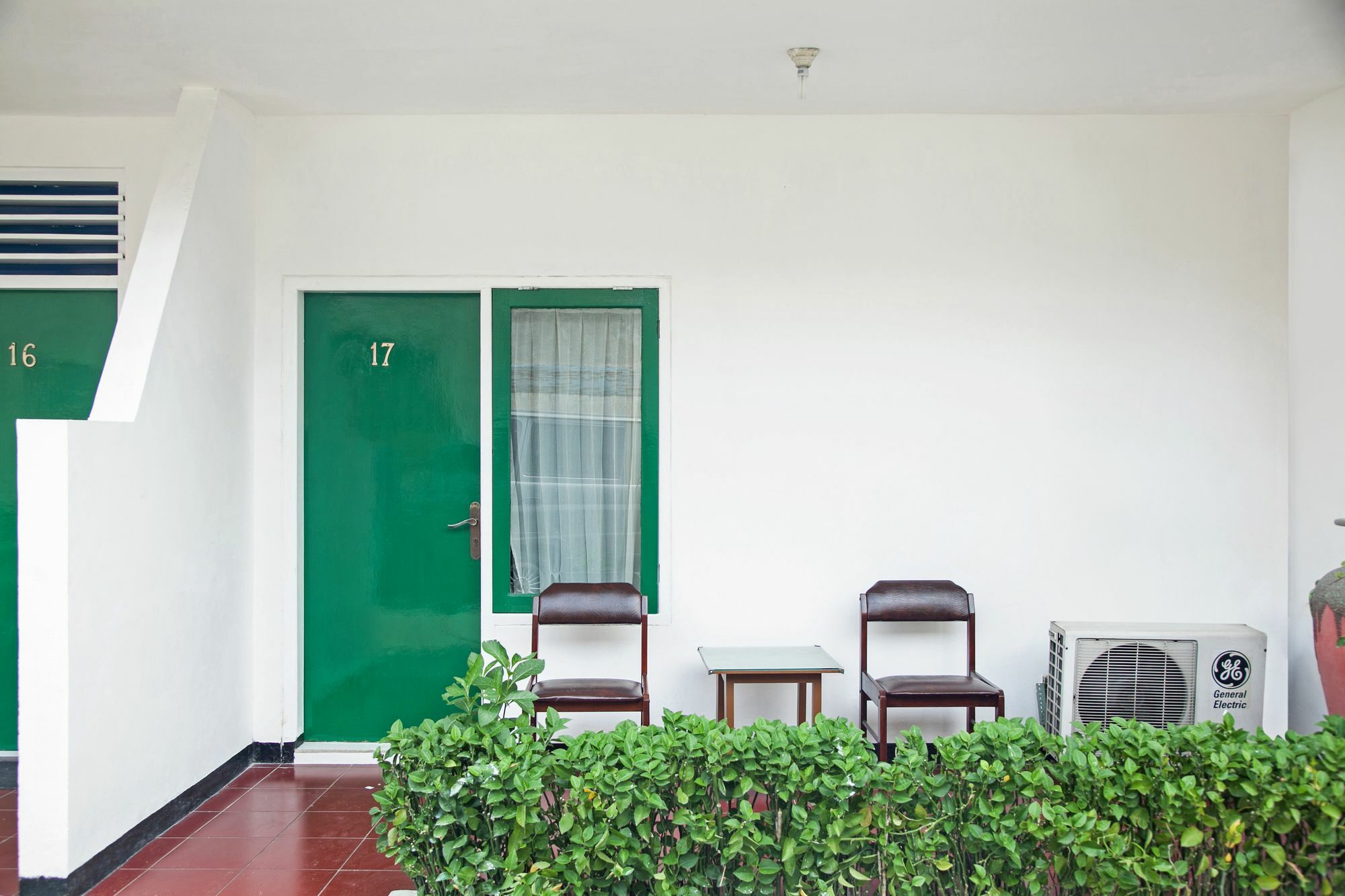 Reddoorz Near City Of Tomorrow Mall Сурабая Екстериор снимка